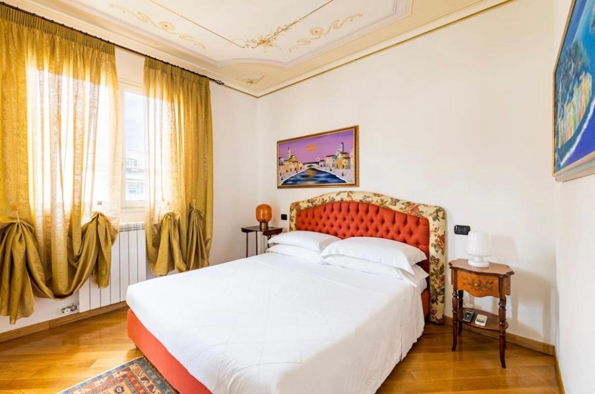 La Casa Al Mare Centro Storico Di Loano Con Garage Διαμέρισμα Εξωτερικό φωτογραφία
